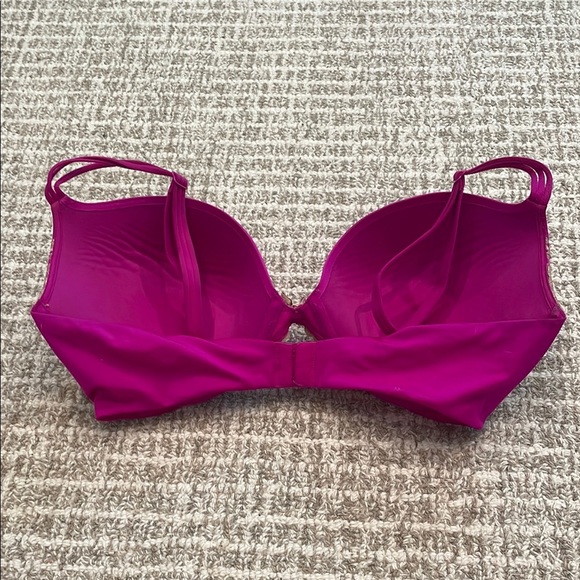 Elegant Pink and Gold Lace VICTORIA’s SECRET Push-Up Very Sexy Bra Sz 36DD - Picture 2 of 3